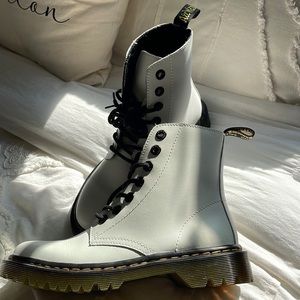 White dr. Martens